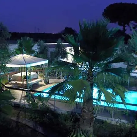 Relais Maison Casette Di Campagna Con Piscina *