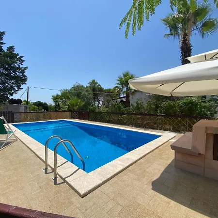 Relais Maison Casette Di Campagna Con Piscina Gallipoli